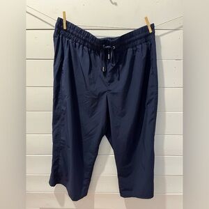 💙 ActiveZone Cropped Pants – Size 1X (Navy Blue)💙